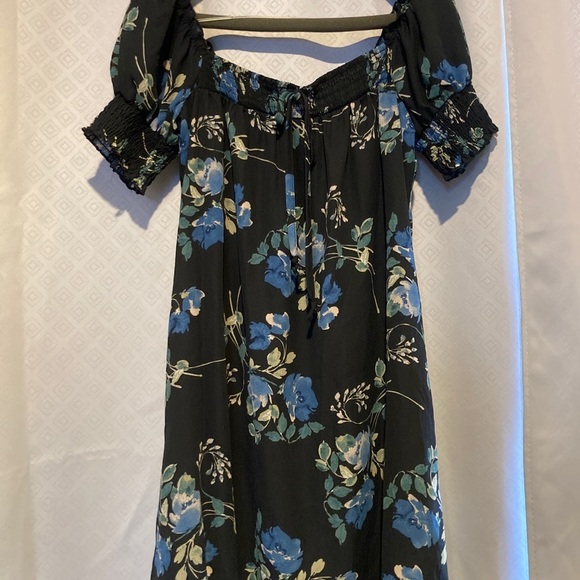 Blue rain Floral Off-Shoulder Dress - Picture 2 of 8